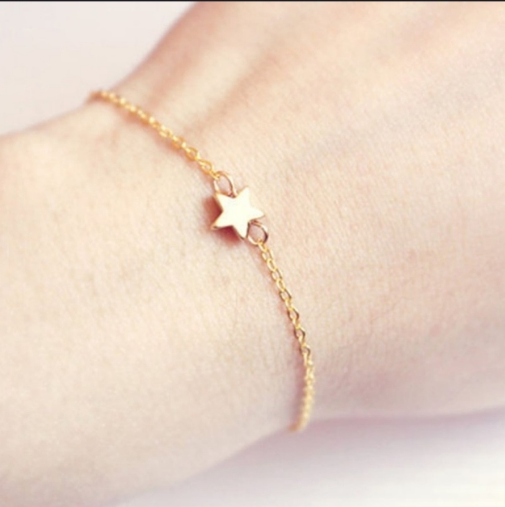 Gold Star Bracelet